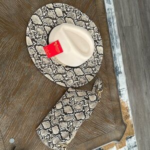 Snakeskin Pattern Hat and Bag Set
